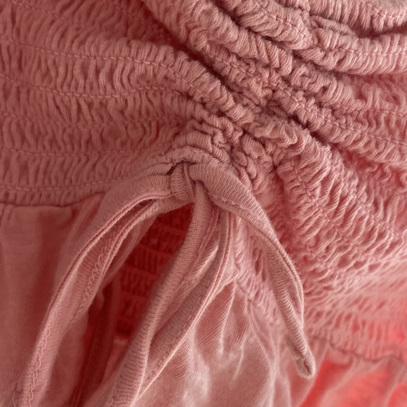 Pacsun scrunched top light pink - Picture 3 of 3